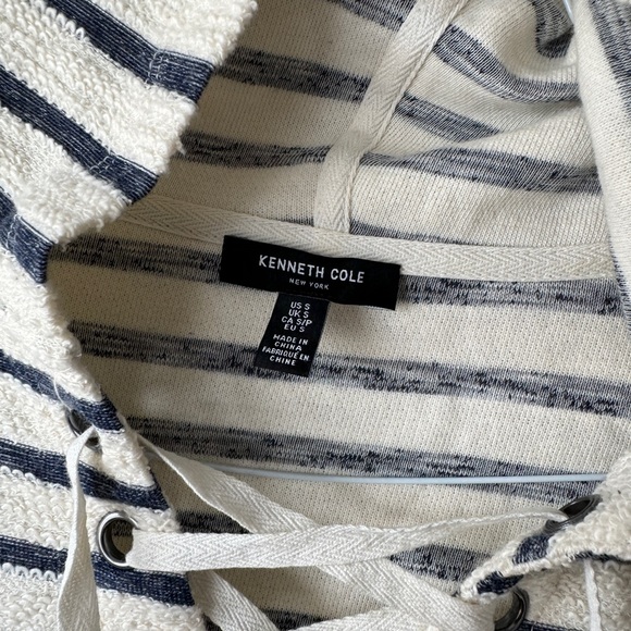 Kenneth Cole cotton blend sweatshirt hoodie with tie - Picture 2 of 4